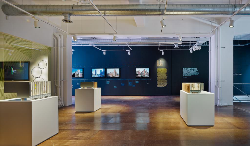 Manhattan Loft Gardens gallery, Bankside 2