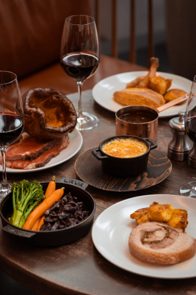 sunday-roast-group03